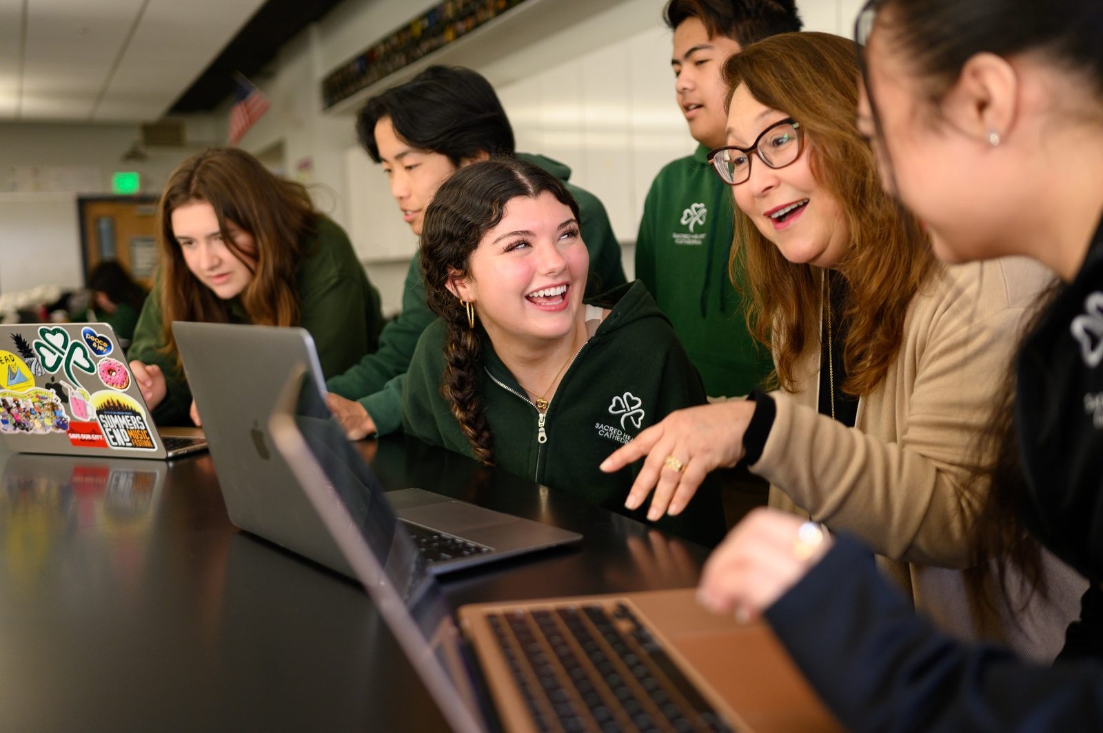 Students collaborating at Sacred Heart Cathedral Preparatory